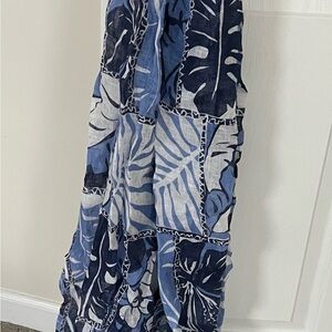 100% LINEN Blue and White Palm Leaf Scarf